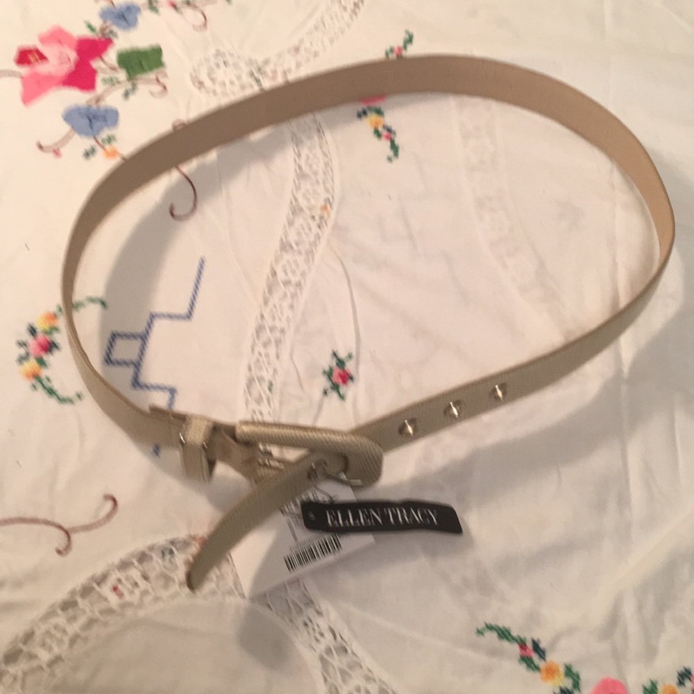 Ellen Tracy belt M